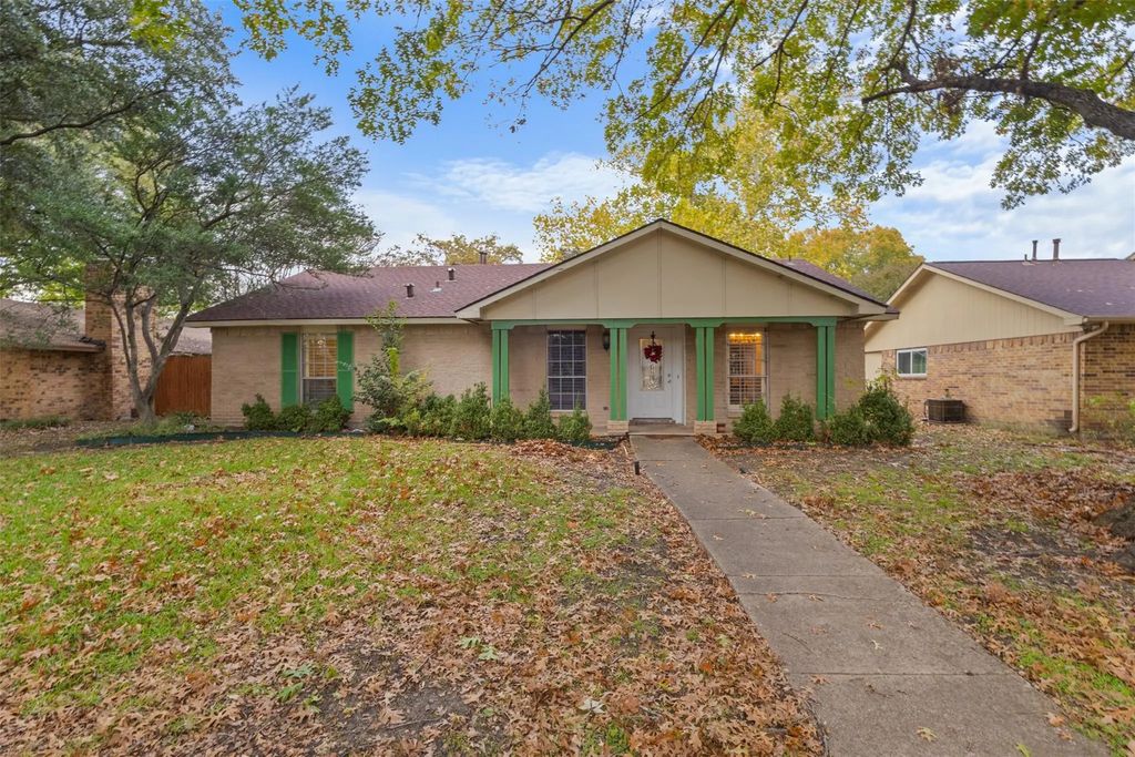 2309 Overglen Drive, Plano