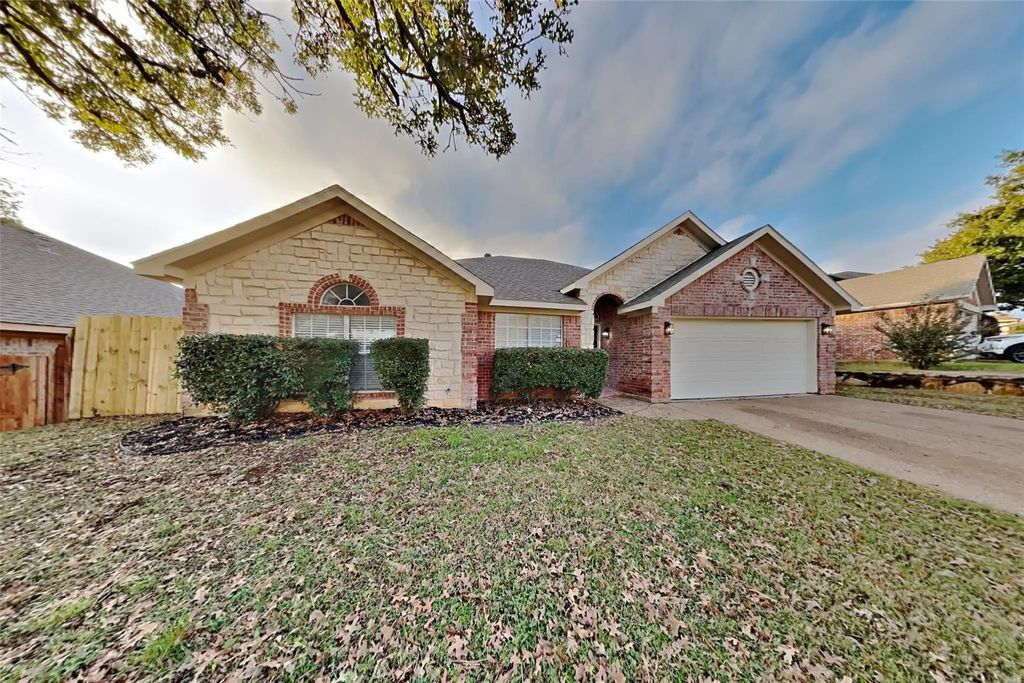 609 Parkhill Drive, Mansfield