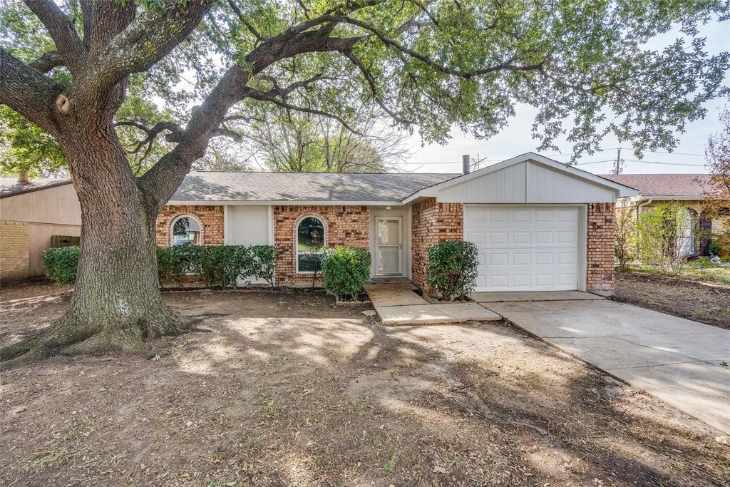 516 Ridgemont Drive, Allen
