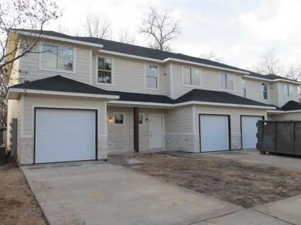 709 S 5th Street 1, Bonham