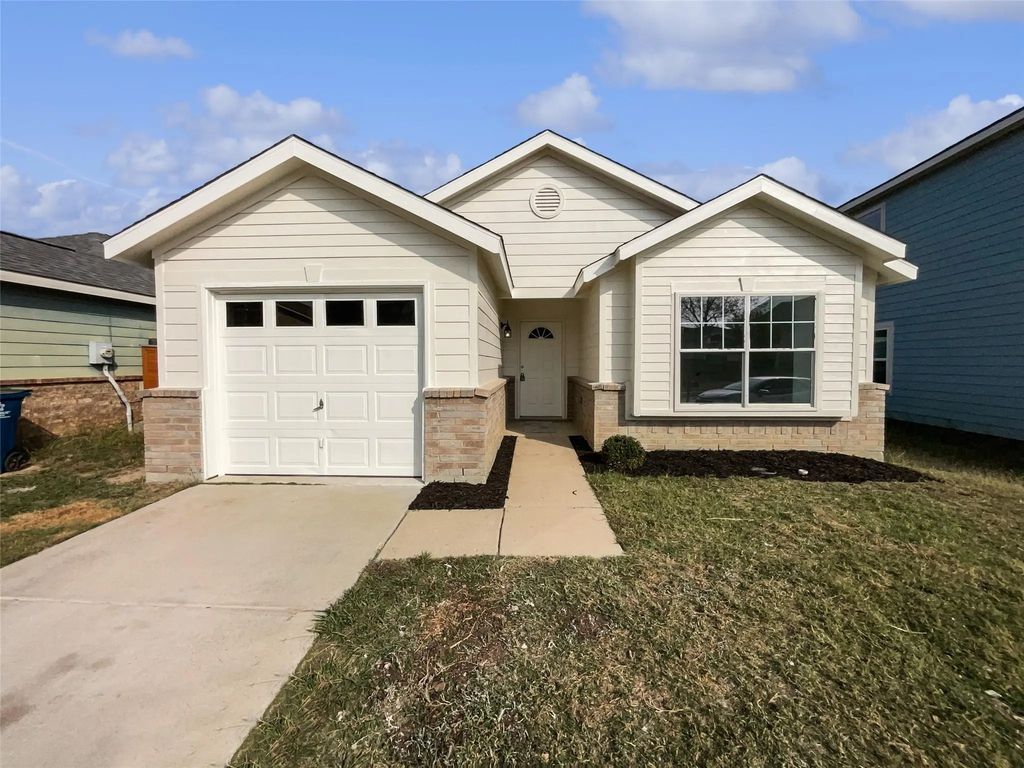 1709 Vineridge Lane, Burleson