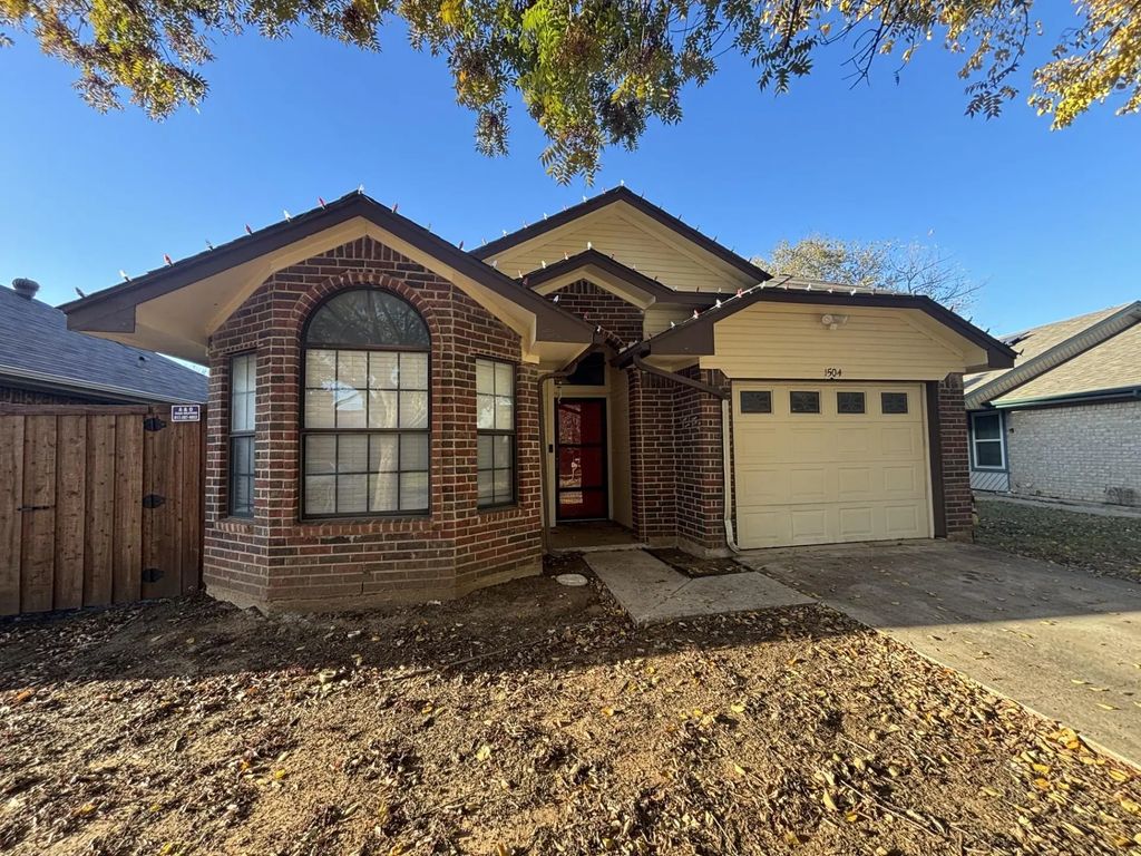 1504 Horncastle Street, Fort Worth