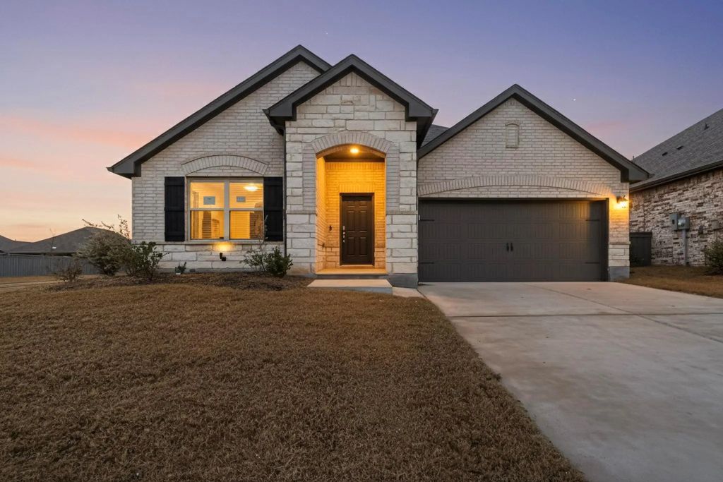 7346 Red Twig Trail, Venus