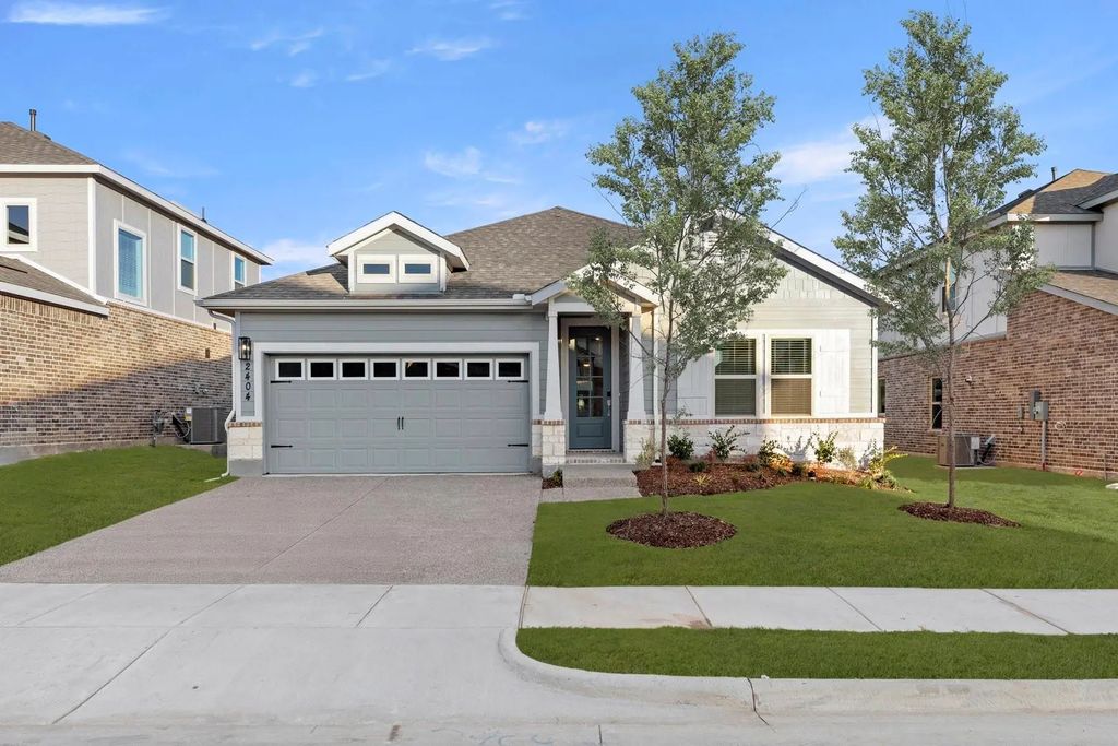 2404 Overlook Drive, Melissa