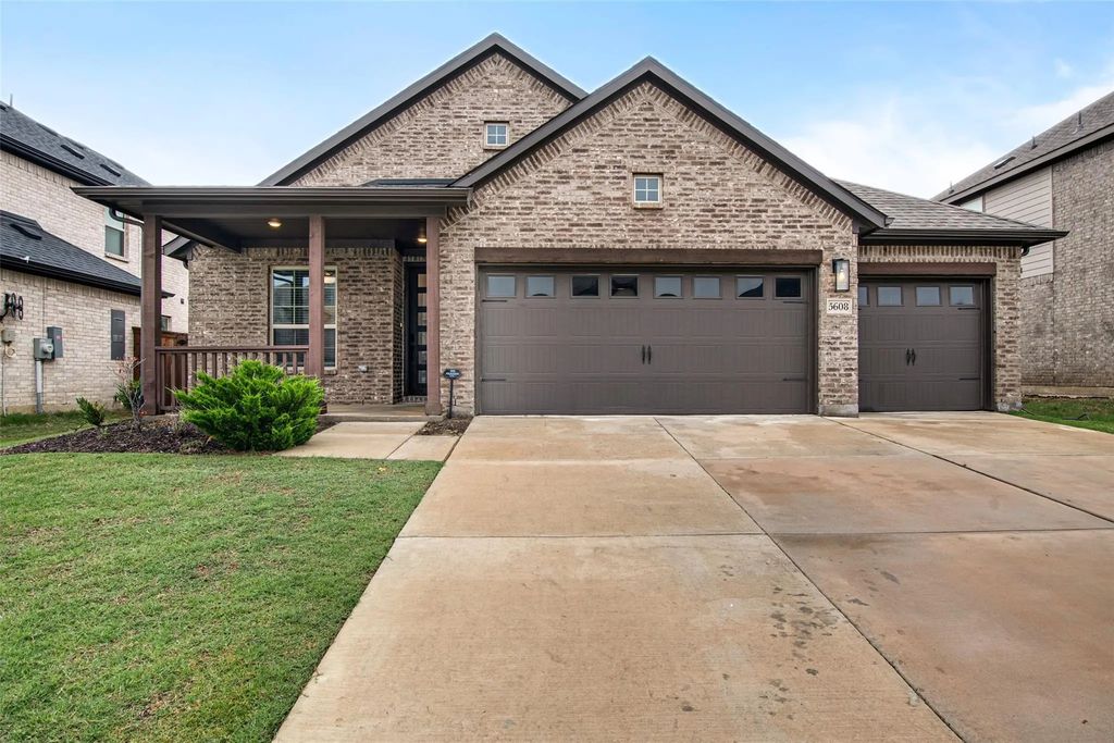 5608 Crestview Drive, Celina