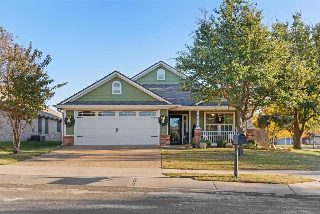 2565 Paddock Lane, Robinson