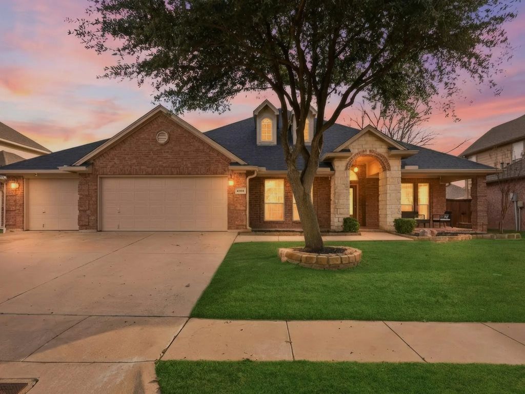 4108 Ainsly Lane, Fort Worth