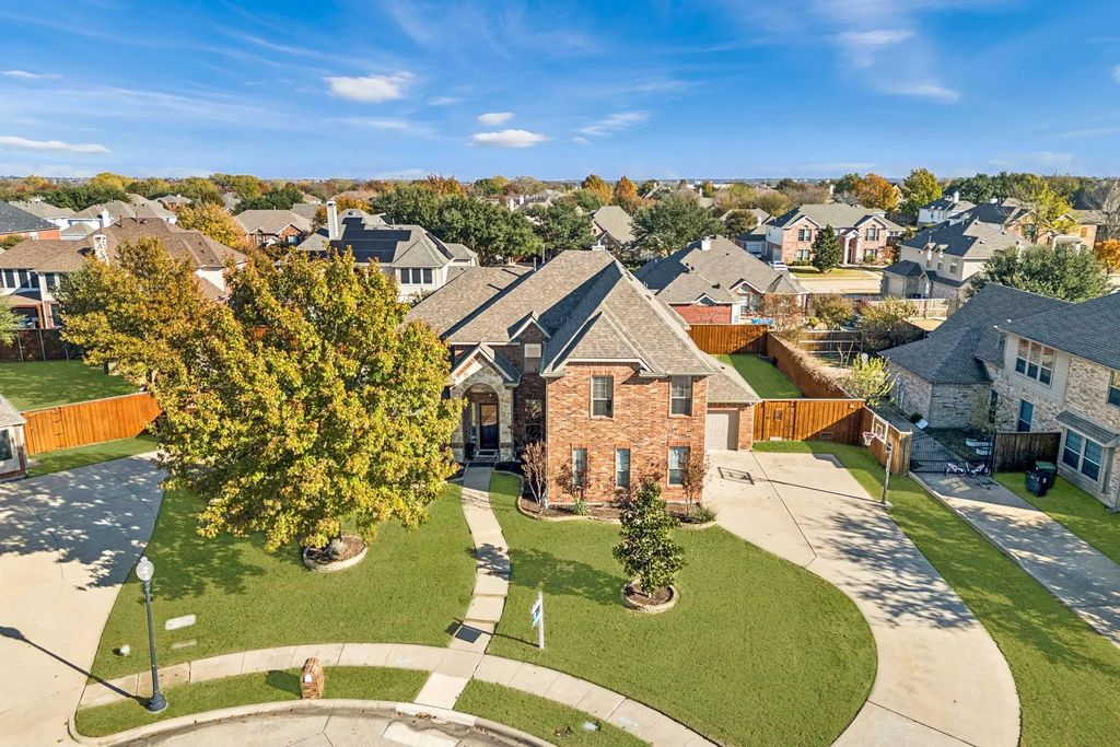 734 Rosewood Drive, Murphy