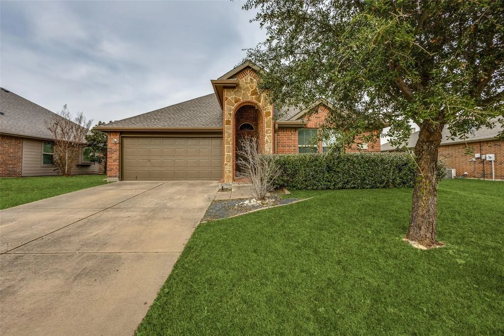 145 Mill Street, Anna