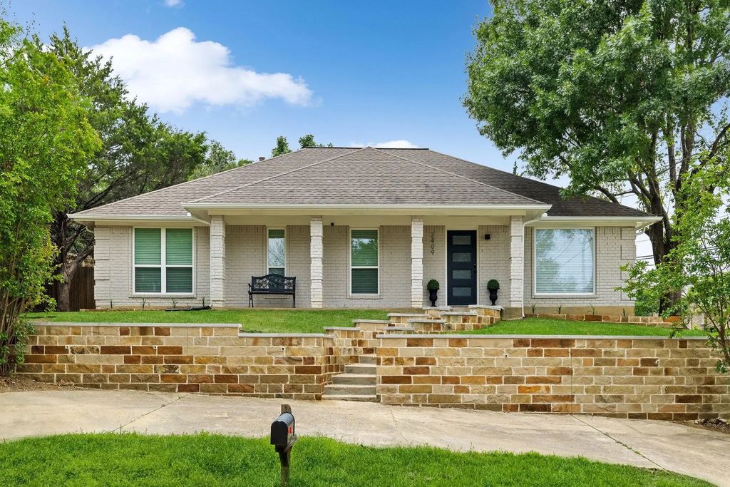 2409 Pebblebrook Court, Grand Prairie