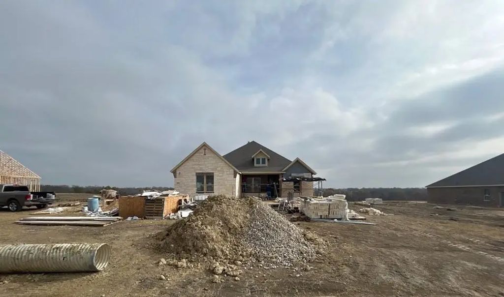 811 Valley Ridge Road, Van Alstyne