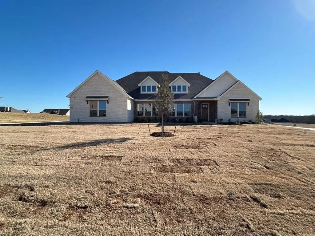 811 Westover Drive, Van Alstyne