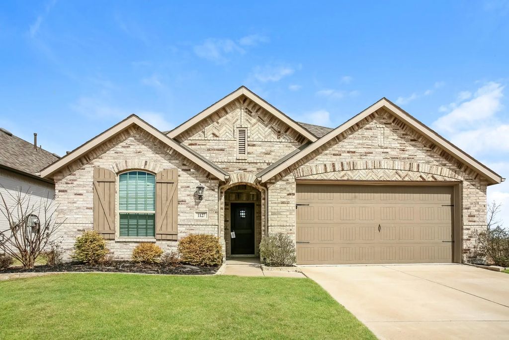 1127 Bantham Way, Forney