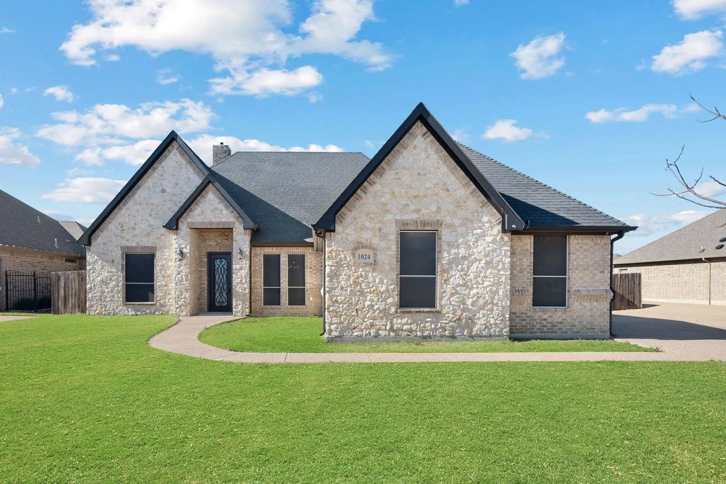 1024 Telford Trail, Crowley