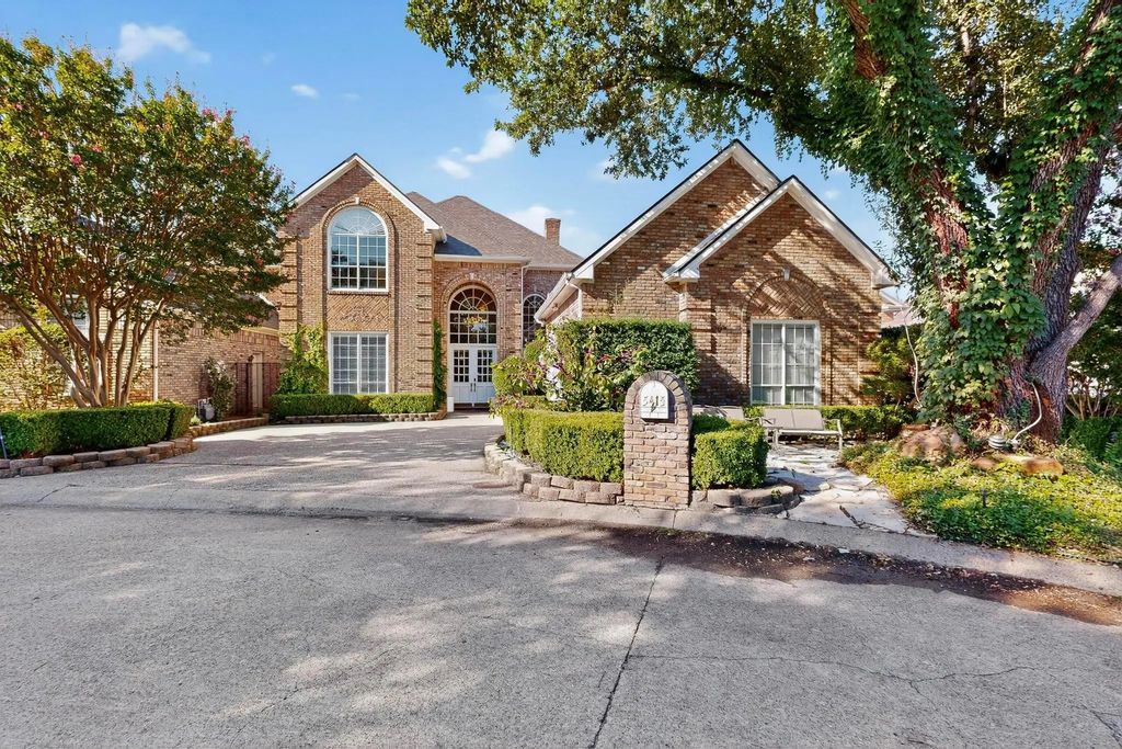 5415 Preston Fairways Circle, Dallas
