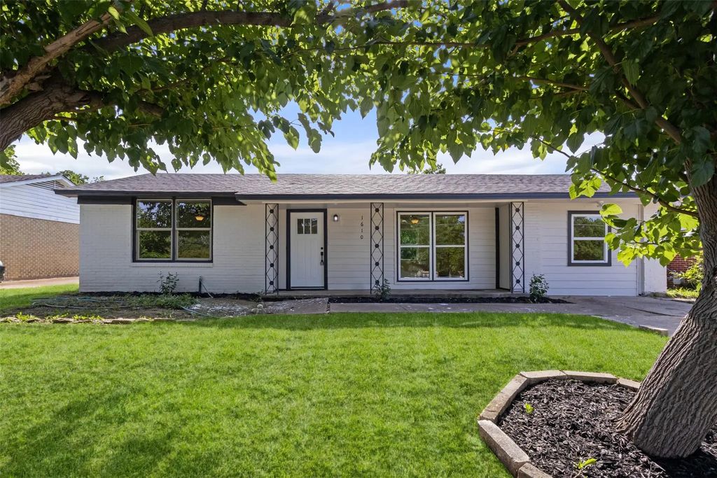 1610 Sw 3rd Street, Grand Prairie