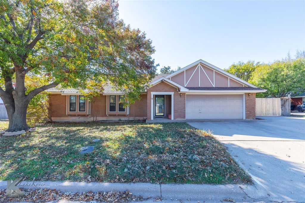 1317 E North 16th Street, Abilene