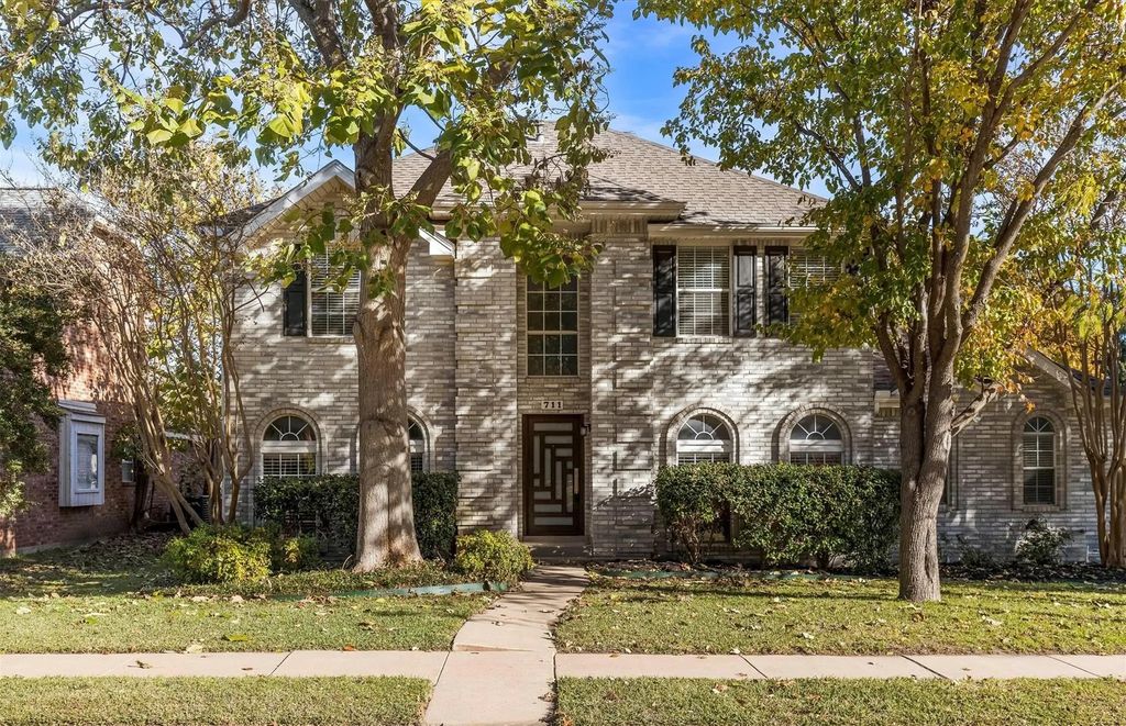 711 Pulitzer Lane, Allen
