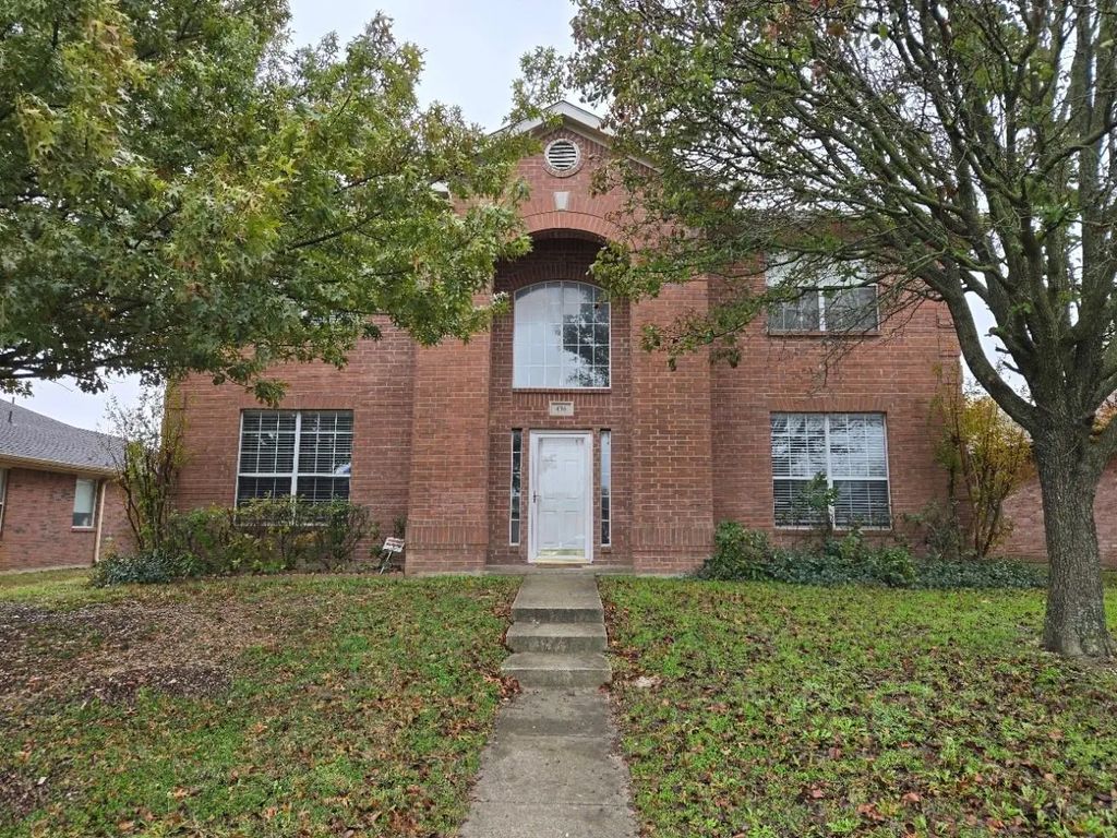 436 Orchard Hill Drive, Cedar Hill