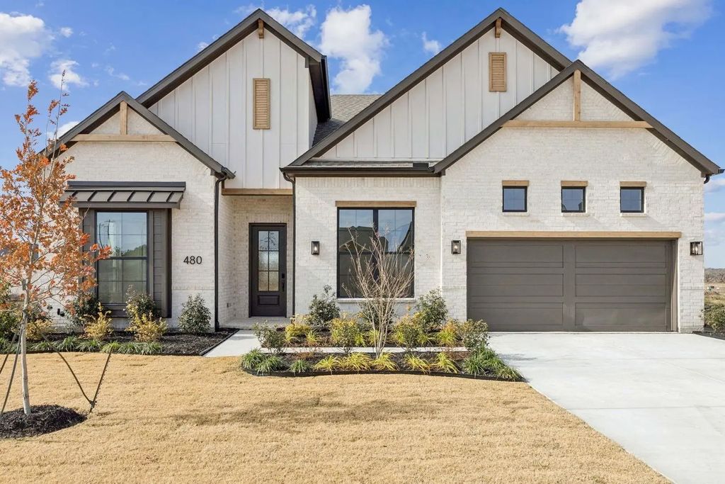 480 Shadowfax Drive, Aledo