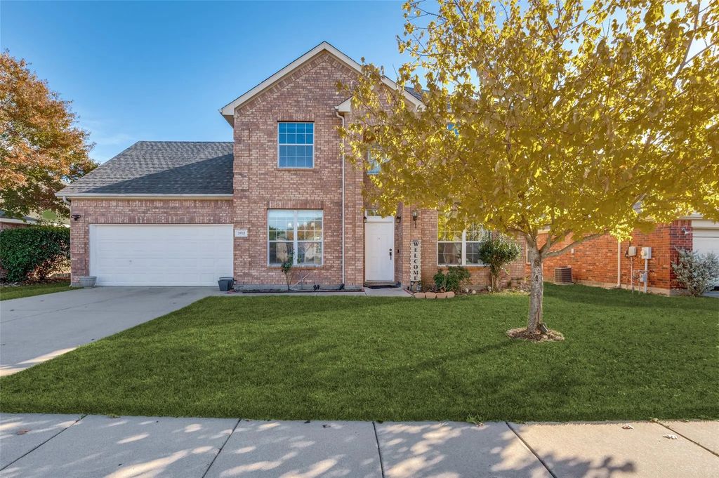 3112 Summer Grove Court, Mansfield