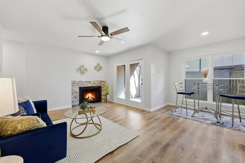 2107 Horizon Trail 3912, Arlington