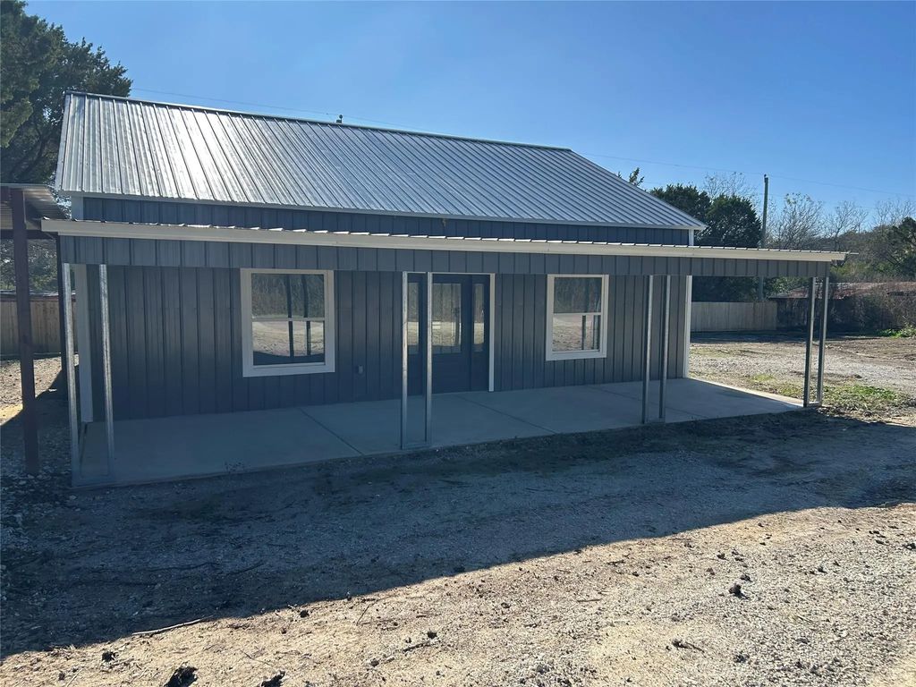 223 Ft Graham Road, Whitney