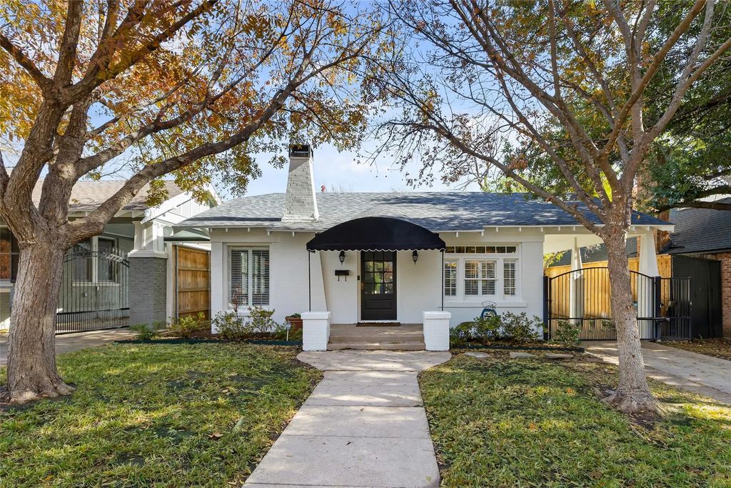 1325 Clover Lane, Fort Worth