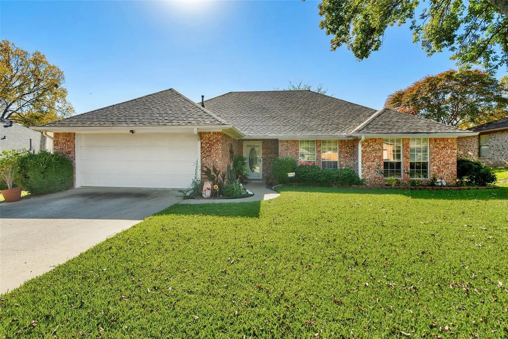 2510 Holiday Street, Denison