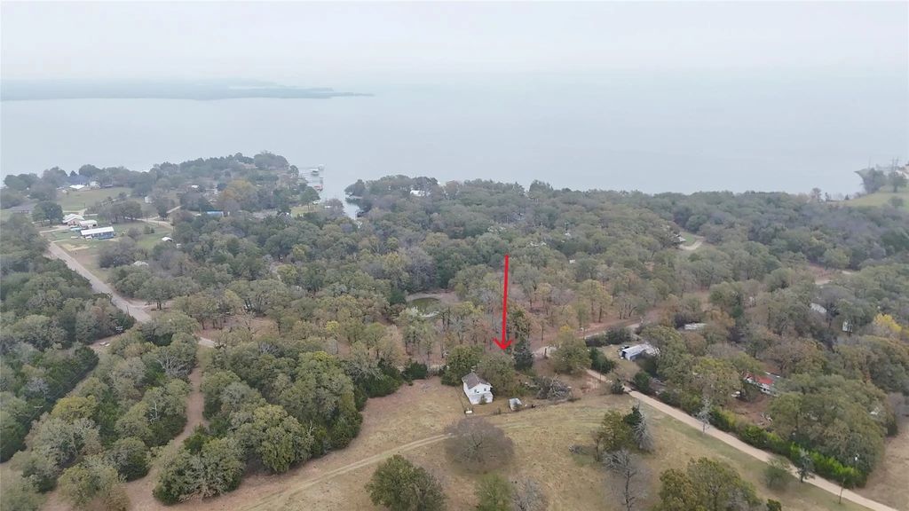 4525 County Road 3706, Wills Point