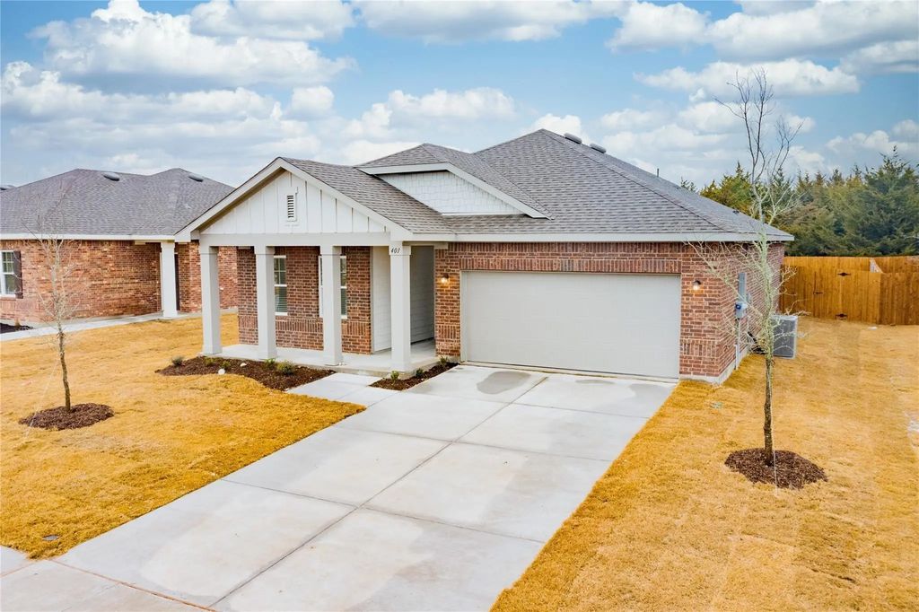 401 Indian Creek, Anna