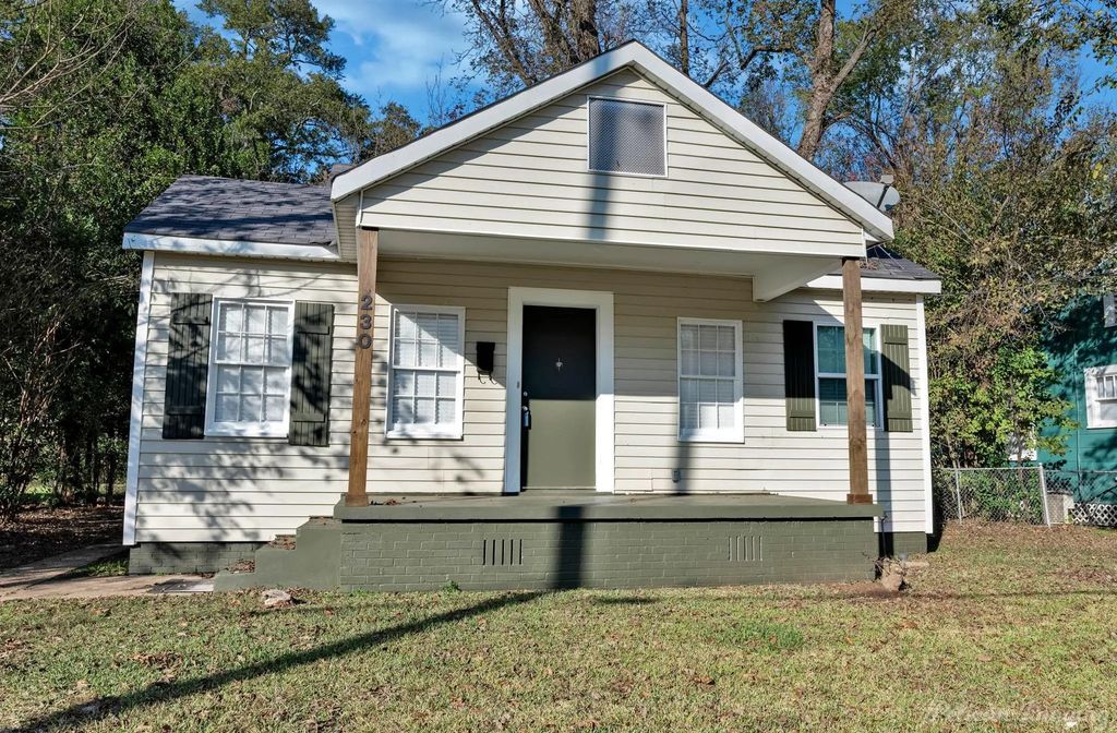 230 Elmwood E, Shreveport