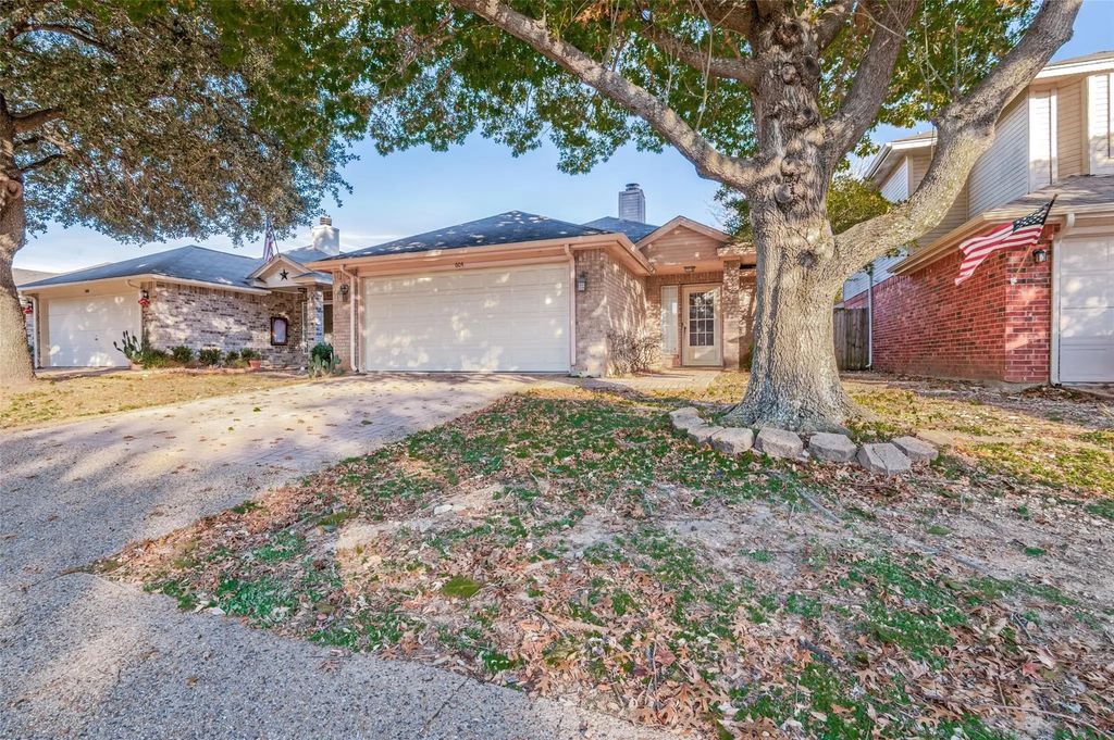 604 Alabaster Place, Cedar Hill