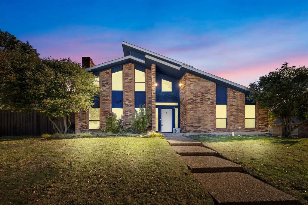2341 Heatherwoods Way, Carrollton