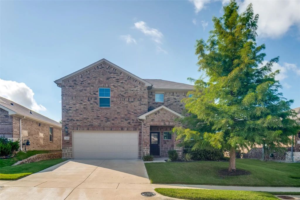 2419 Lalun Lane, Forney
