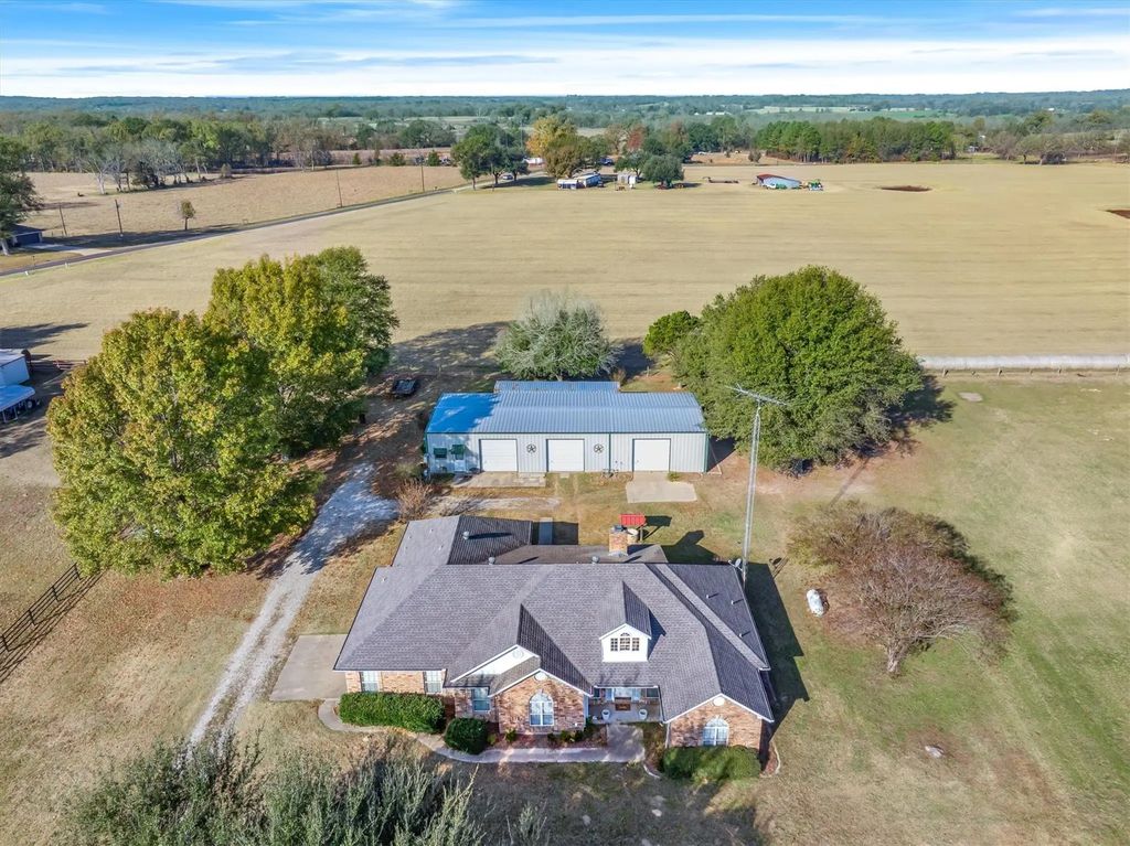 4288 Fm 1652, Grand Saline