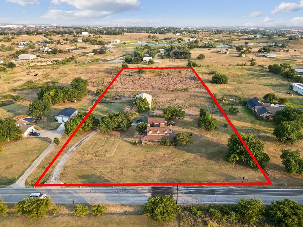 202 Blue Mound Road E, Haslet