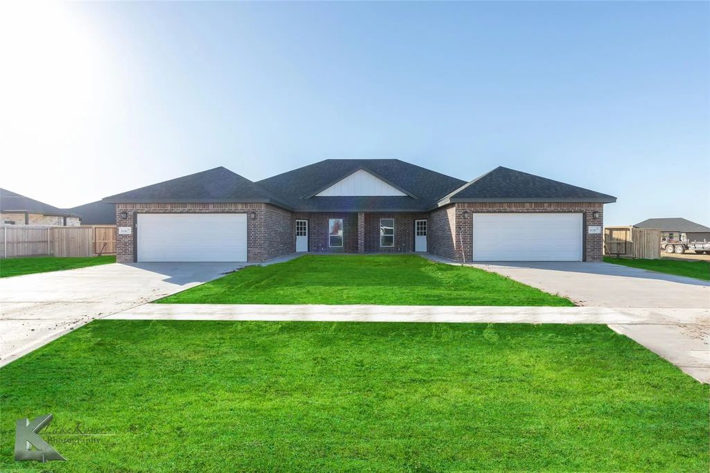 8158 Sawdust, Abilene
