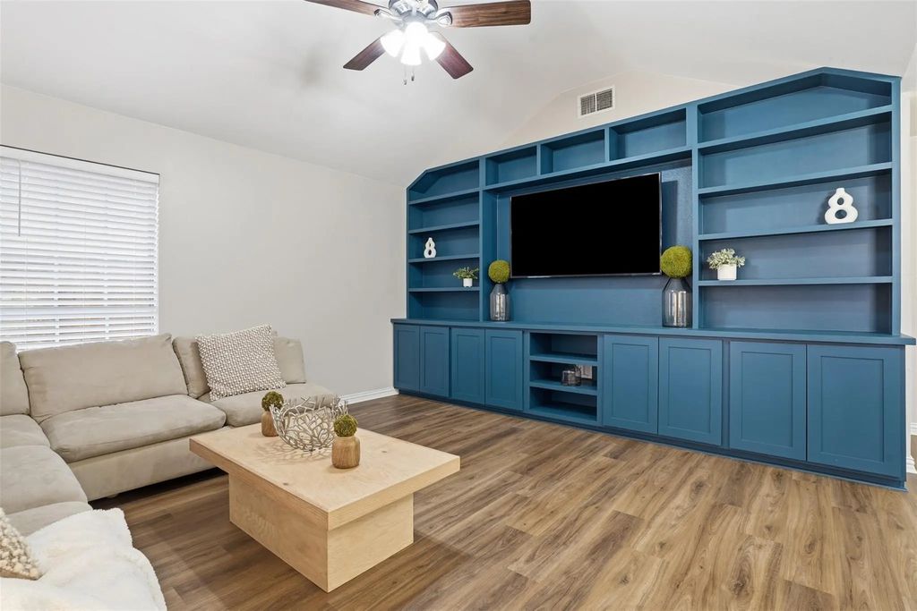 5709 Fair Wind Street, Fort Worth