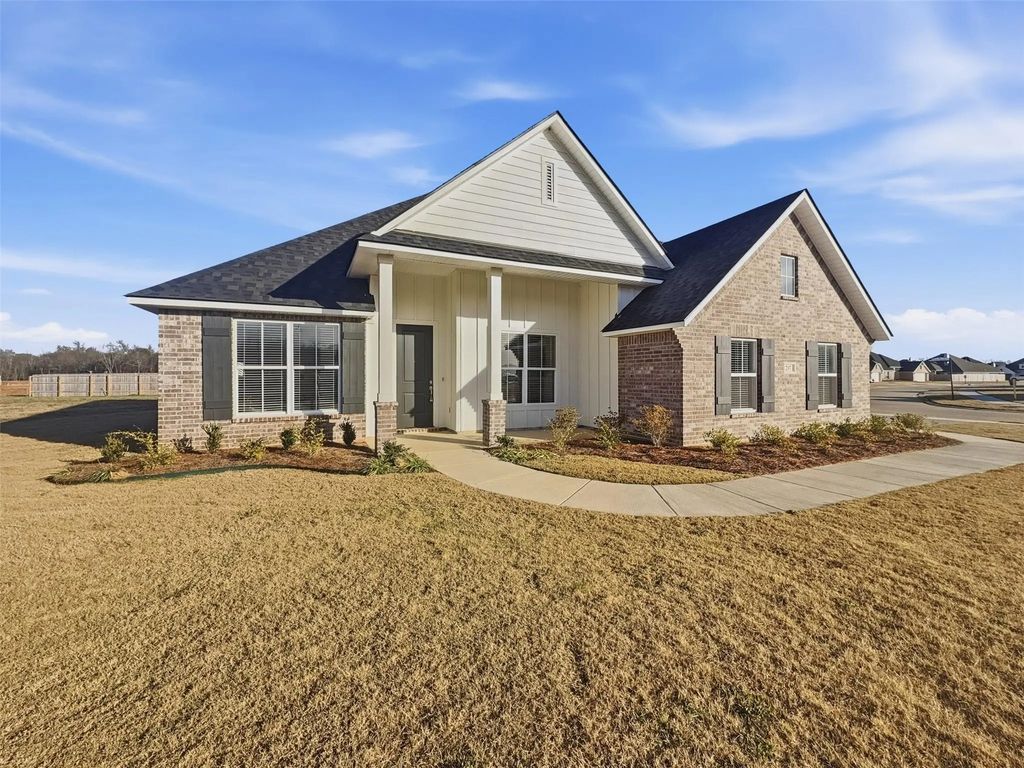 297 Ferry Lake Drive, Bossier City