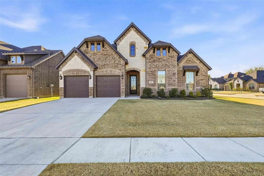 287 Paluxy Street, Burleson
