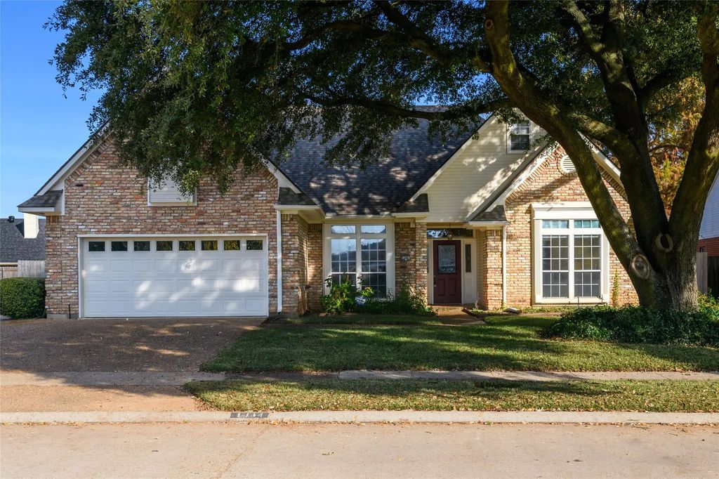 1341 Whitehall Drive, Bossier City