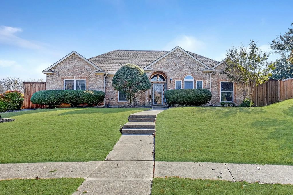 4012 La Paz Court, Plano