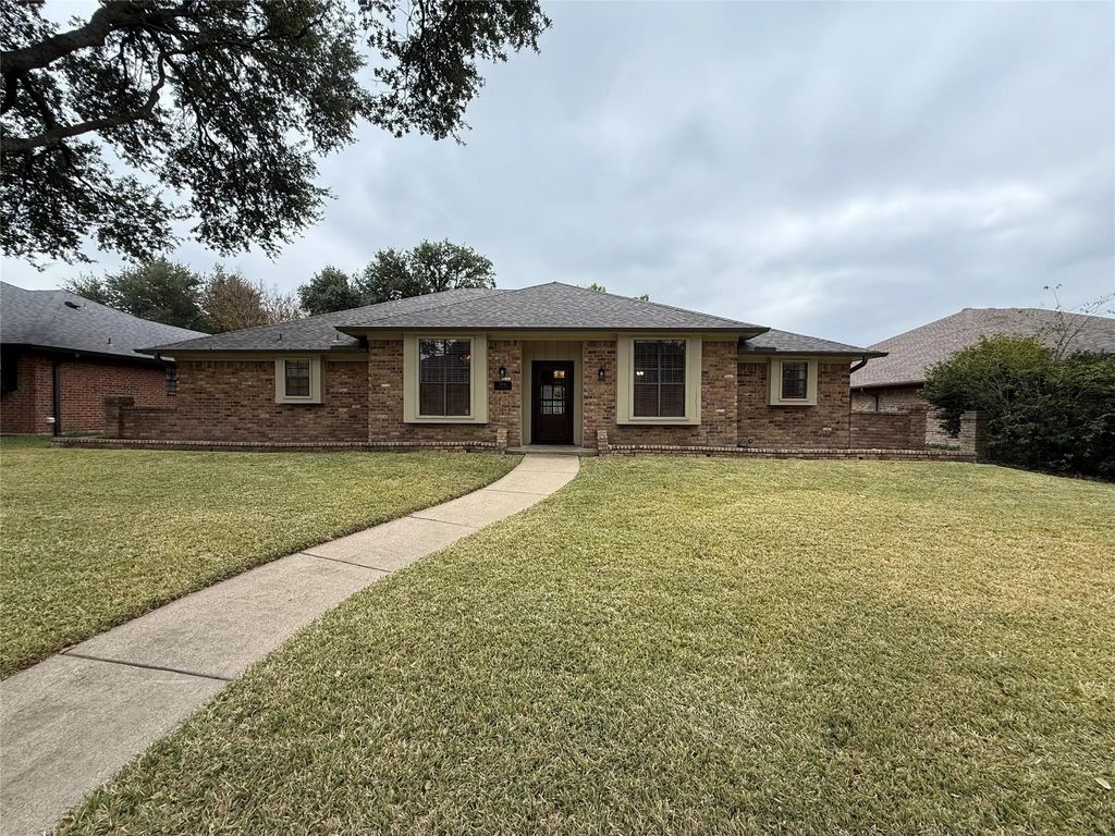 9706 Burleson Drive, Dallas
