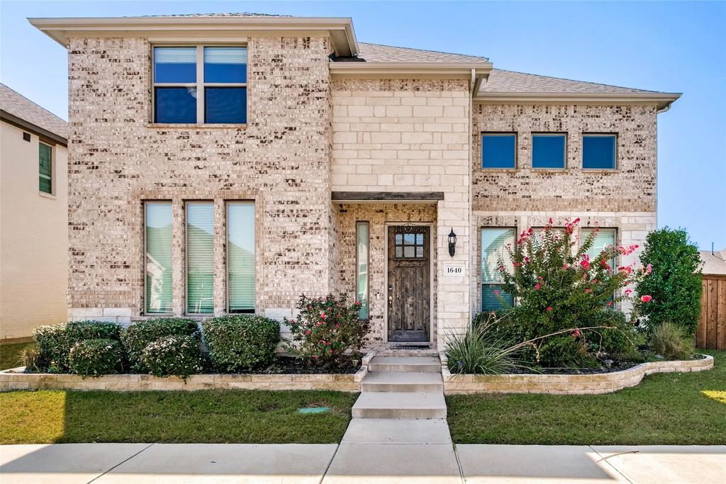1640 Harlan Avenue, Farmers Branch