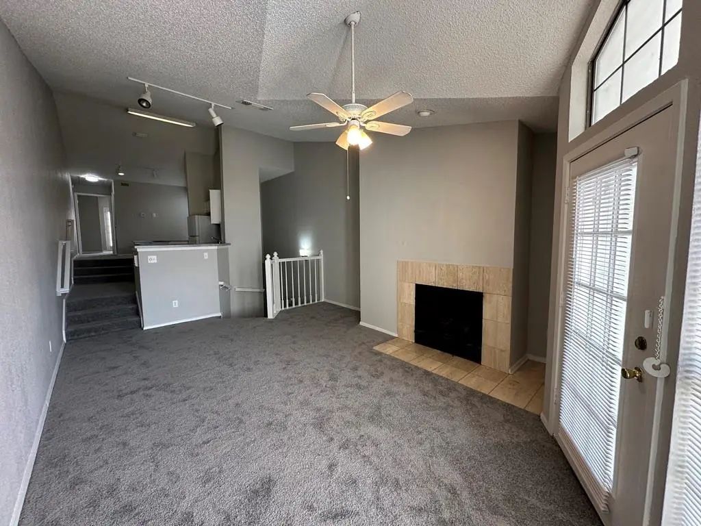 9823 Summerwood Circle 1004, Dallas