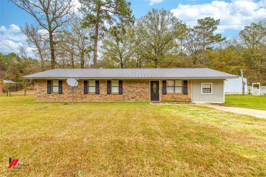 198 Seven Pines Road, Benton
