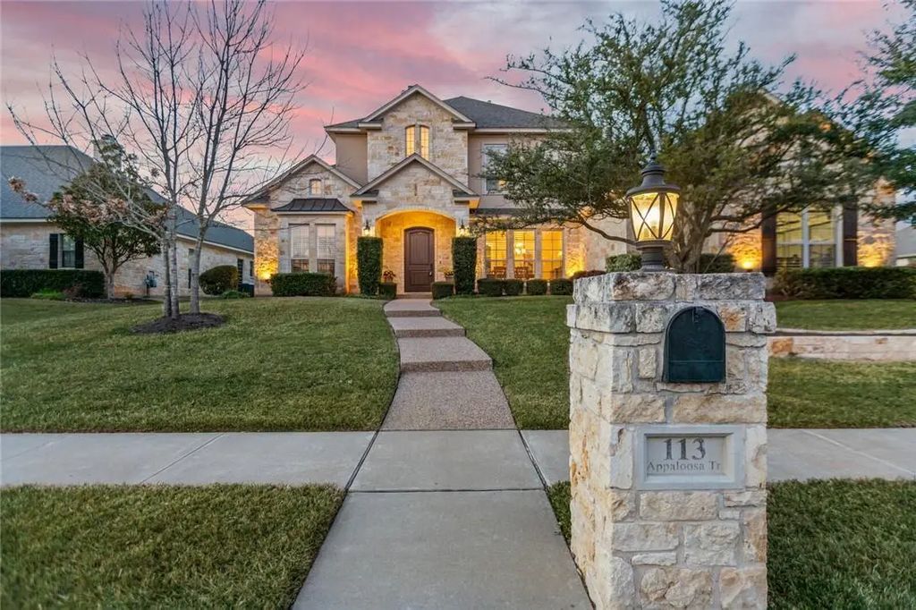 113 Appaloosa Trail, Waco