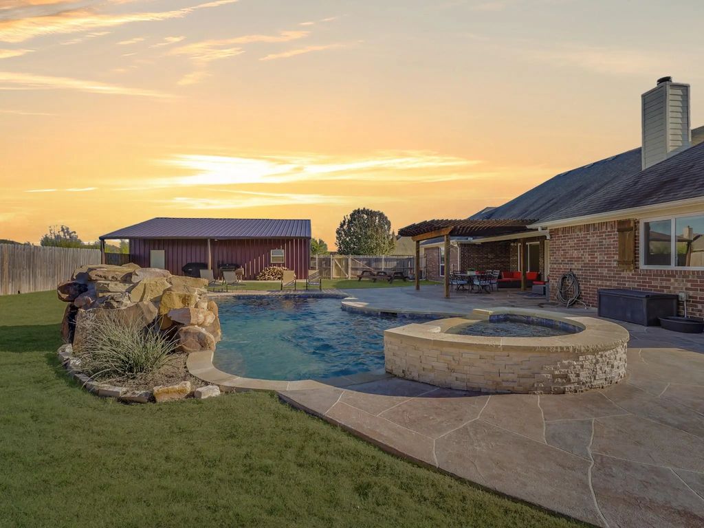 117 Dustin Drive, Fate