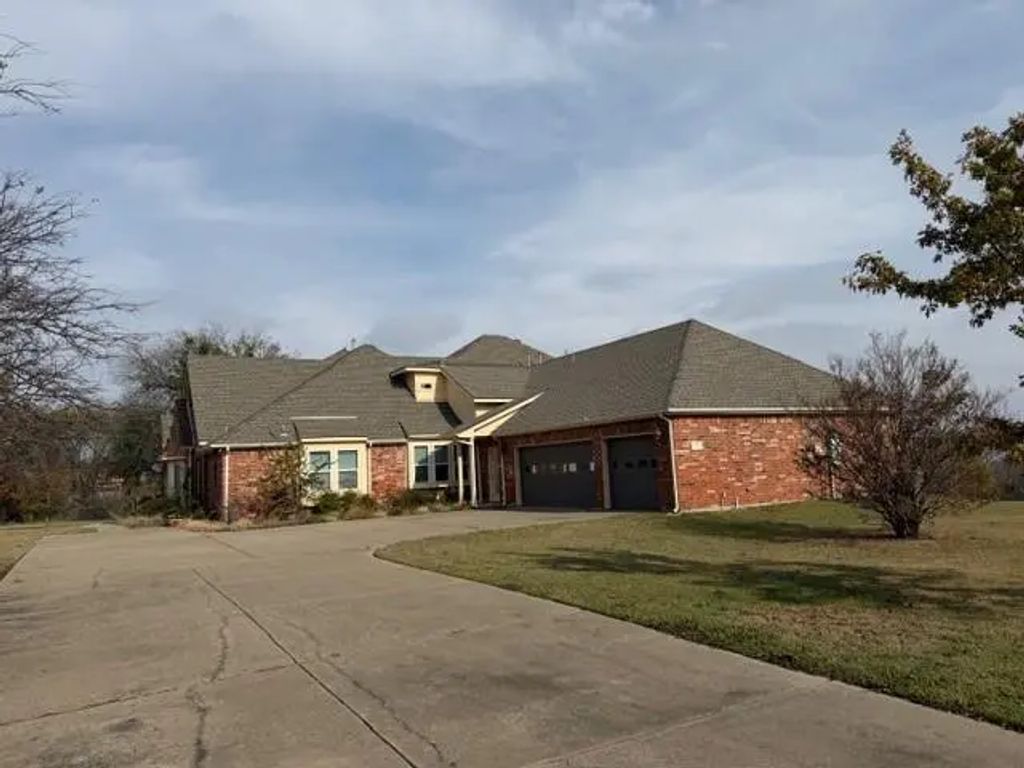2348 Saint Paul Road, St. Paul